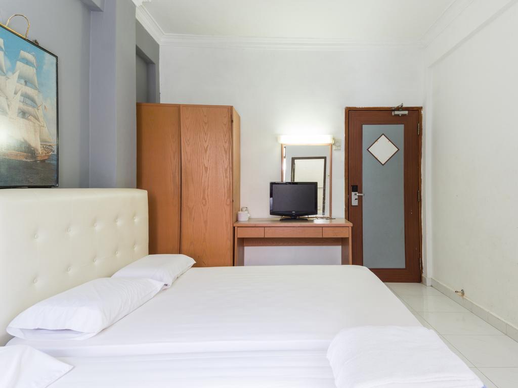 Hotel Reddoorz Near Aljunied Mrt Singapur Exterior foto